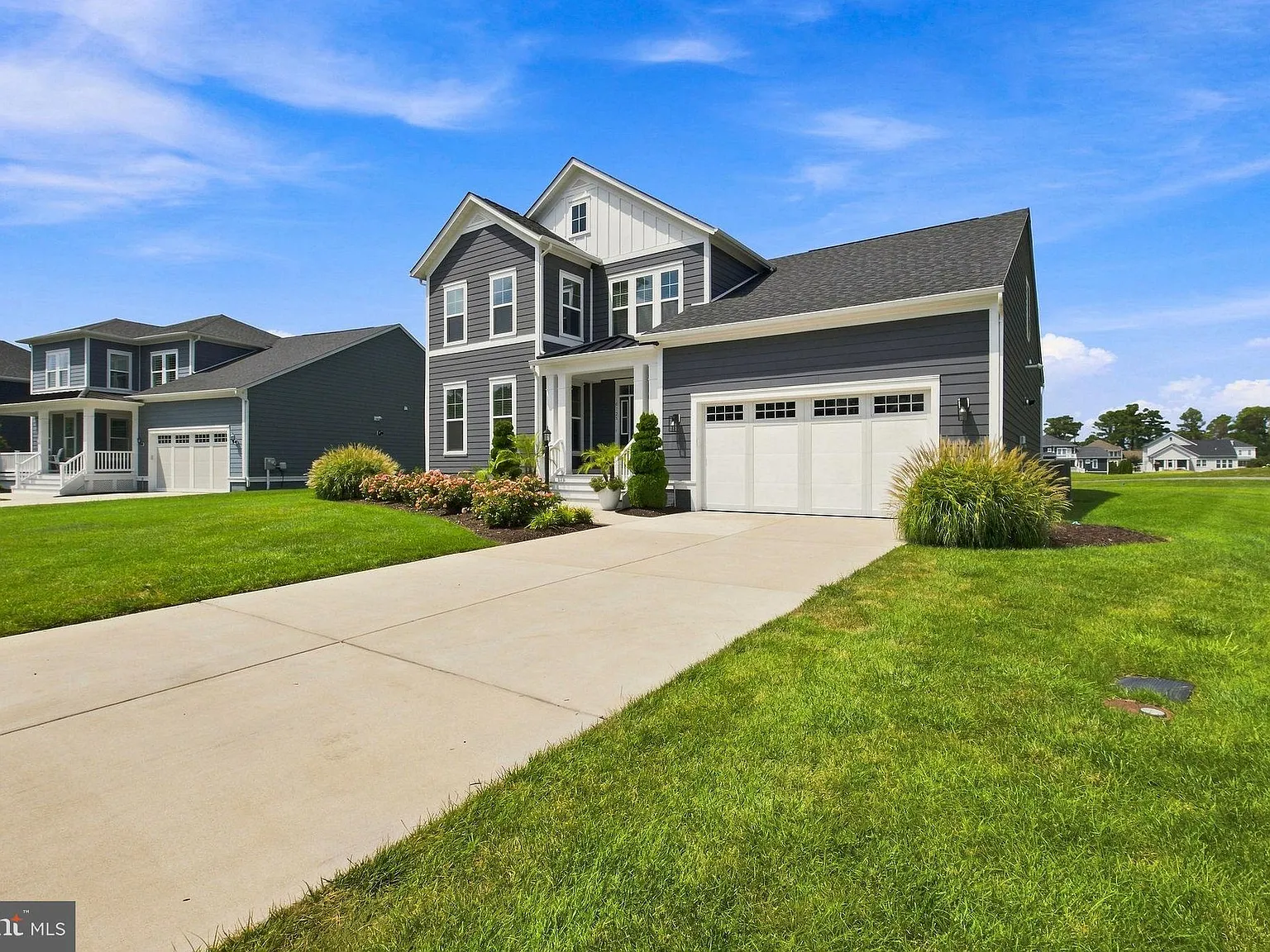 5 bed, 3.5 bath, 3914 sqft, $4,500 — Photo 3