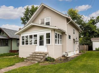 119 27th Street Dr SE, Cedar Rapids, IA 52403