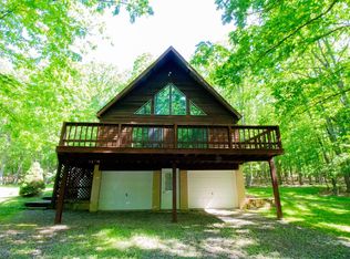 31 Arapahoe Cir, Hazleton, PA 18202