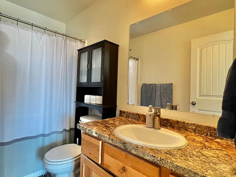 3660 W 25th St #1402 — Photo 13