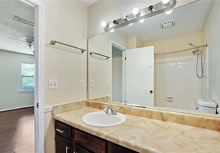 76 Sandalwood Cir — Photo 15