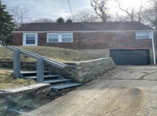 317 Johnston Rd, Penn Hills, PA 15235
