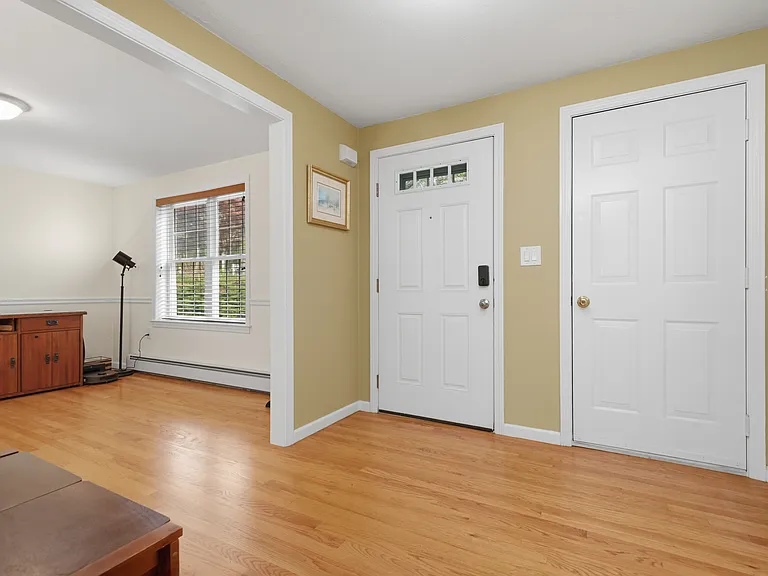 27 Colburn St #27 — Photo 8
