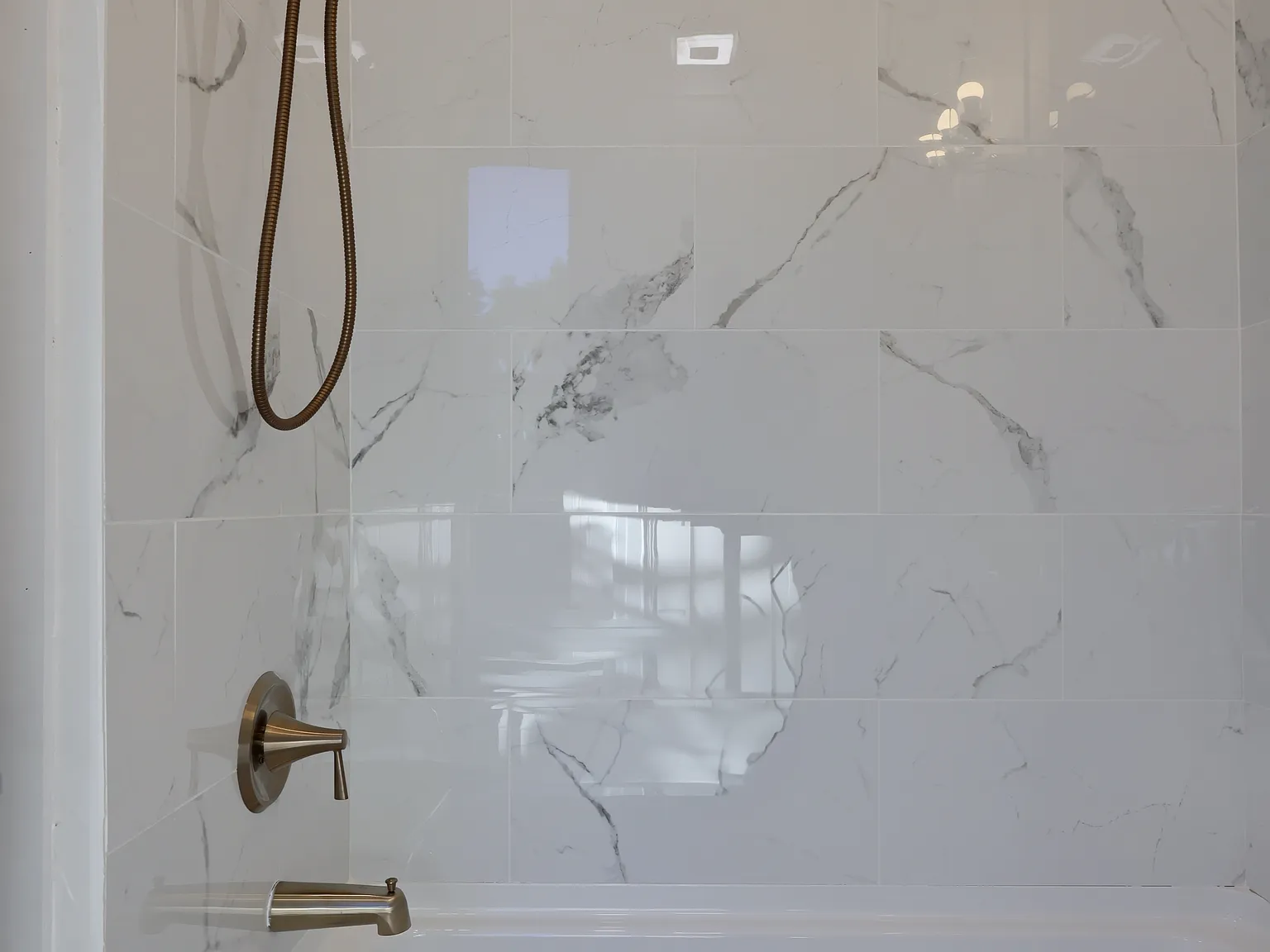 1 bed, 810 sqft, $1,415 — Photo 4