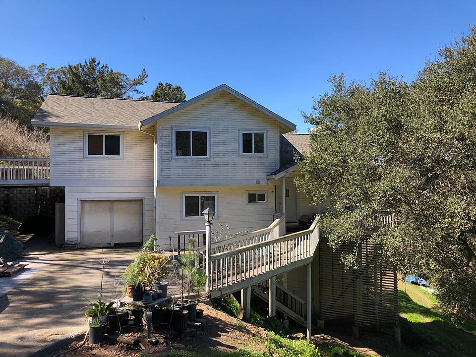 2nd image of 384 Vega Rd