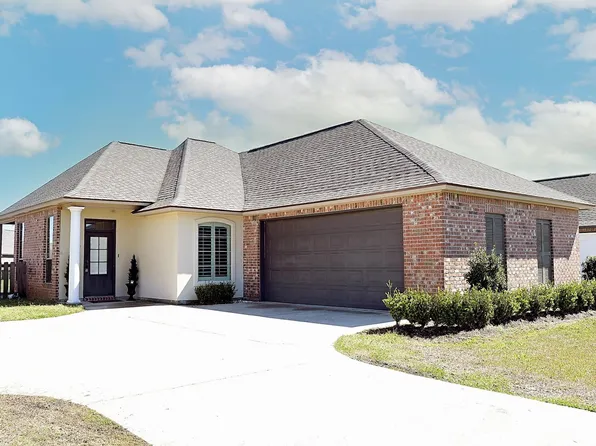 149 Lake Howard Ave, Thibodaux, LA 70301