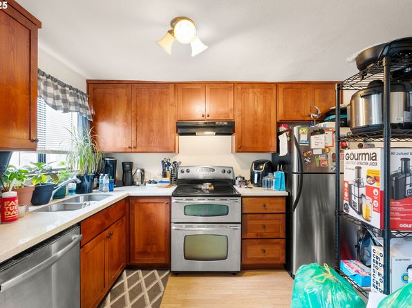 portland-oregon-53822623 picture