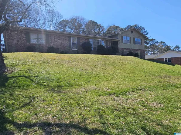 408 Cherokee Trl, Anniston, AL 36206