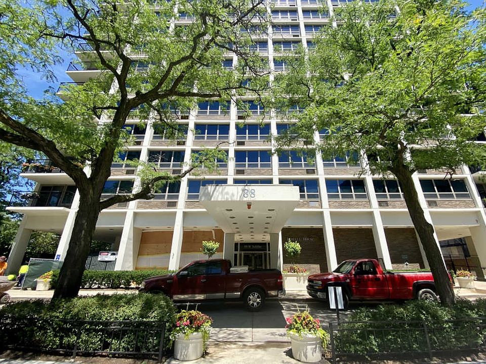 1st image of 88 W Schiller St APT 509