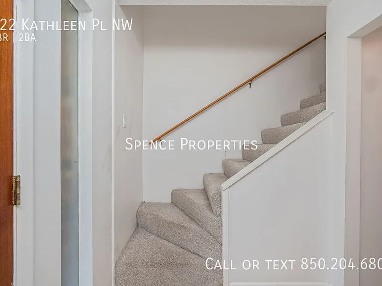 322 Kathleen Pl NW — Photo 22