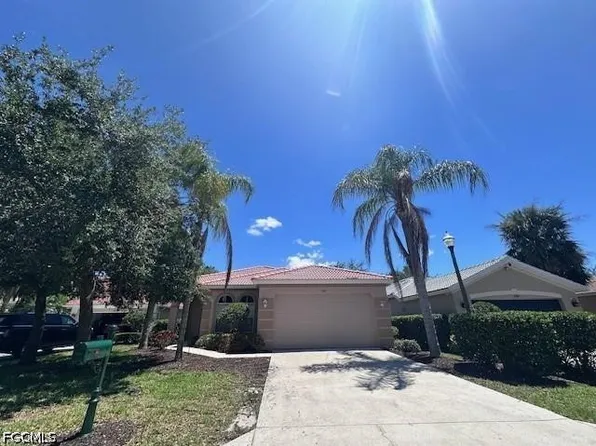 3320 Midship Dr, North Fort Myers, FL 33903