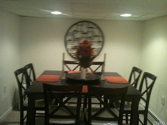 5th image of 154 E Zoranne Dr