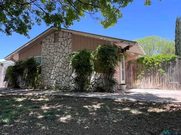 312 N 14th St, Artesia, NM 88210