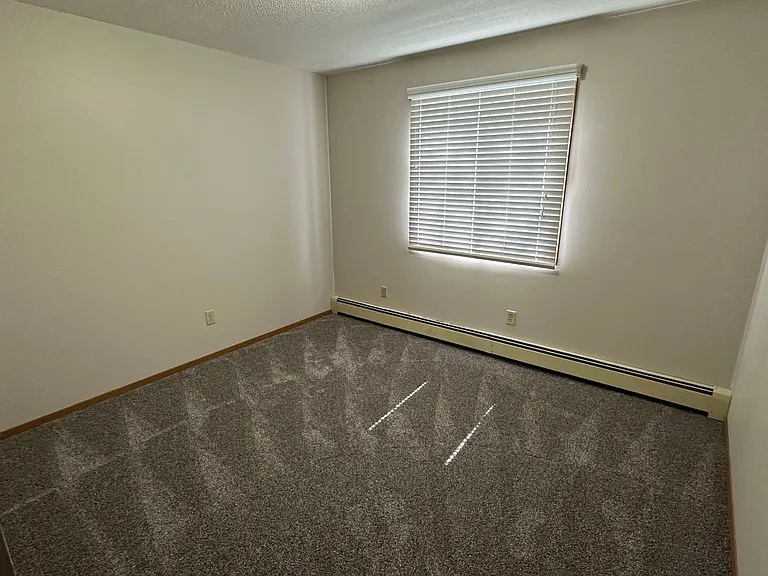Chaplewood Apartments — Photo 19