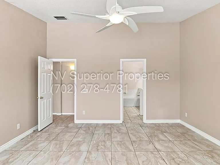 3876 Waynesvill St — Photo 26