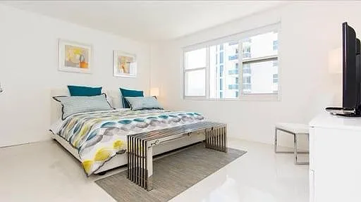 9195 Collins Ave #91 — Photo 13
