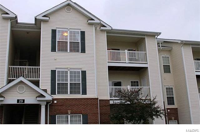 1st image of 29 Kassebaum Ln APT 302
