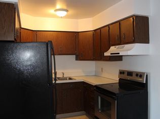 408 Chestnut Ave APT 3, Glendive, MT 59330