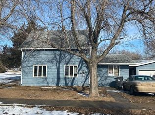 302 2nd Ave NW, Mohall, ND 58761