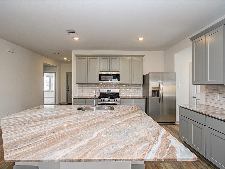13922 Bay Crst — Photo 17