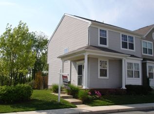 350 Creekside Commons Ct, Stevensville, MD