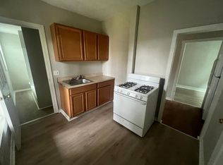 247 Munson St #1, New Haven, CT 06511