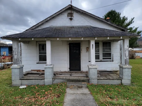 124 Mary St, Mountain City, TN 37683