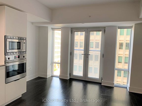 5th image of 955 Bay St #715