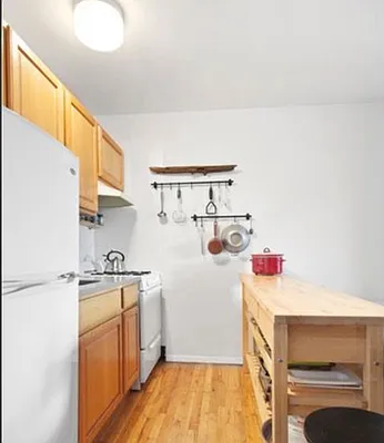 Rented by Compass | media 12