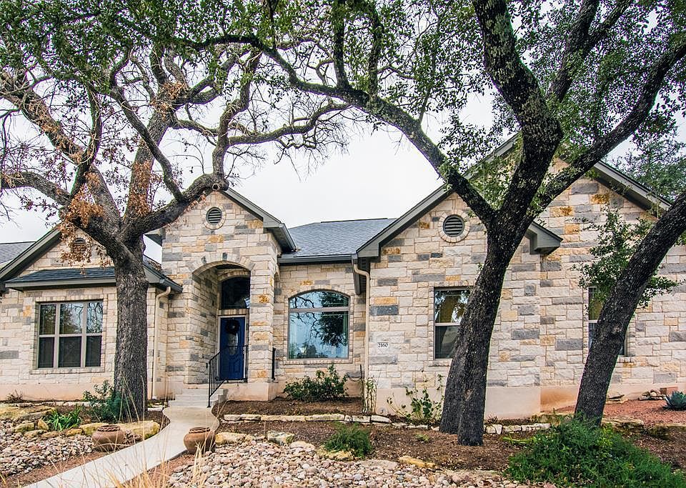 1st image of 2160 Hedgestone
