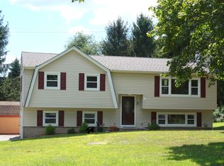 5 Timberlane Pl, Long Valley, NJ 07853