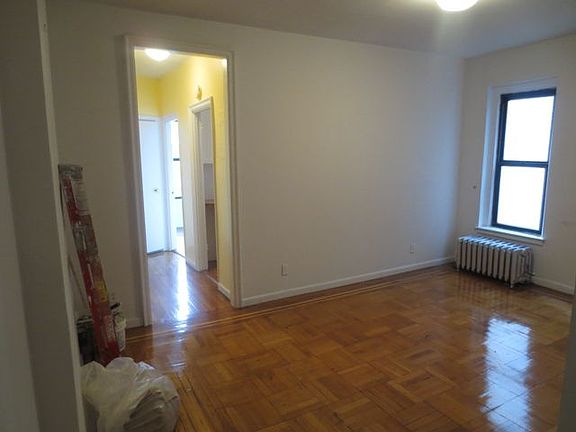 3rd image of 61 Carmine St APT 3C