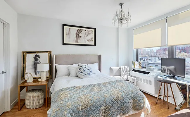 Rented by FirstService Realty (legacy) | media 2