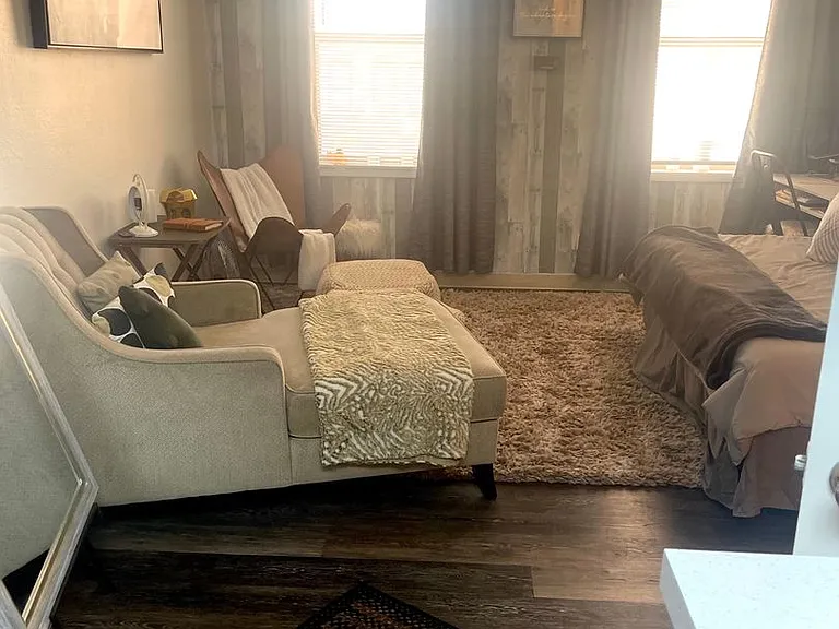 1220 Washington Ave #4 — Photo 8