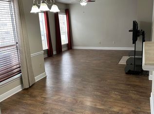 5149 Nicholson Dr #77, Baton Rouge, LA 70820