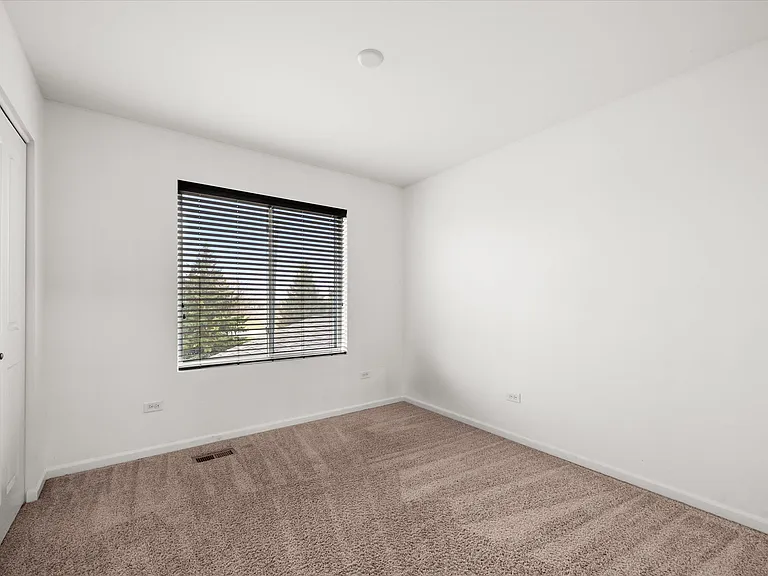 1707 Scarlett Oak Ct — Photo 11