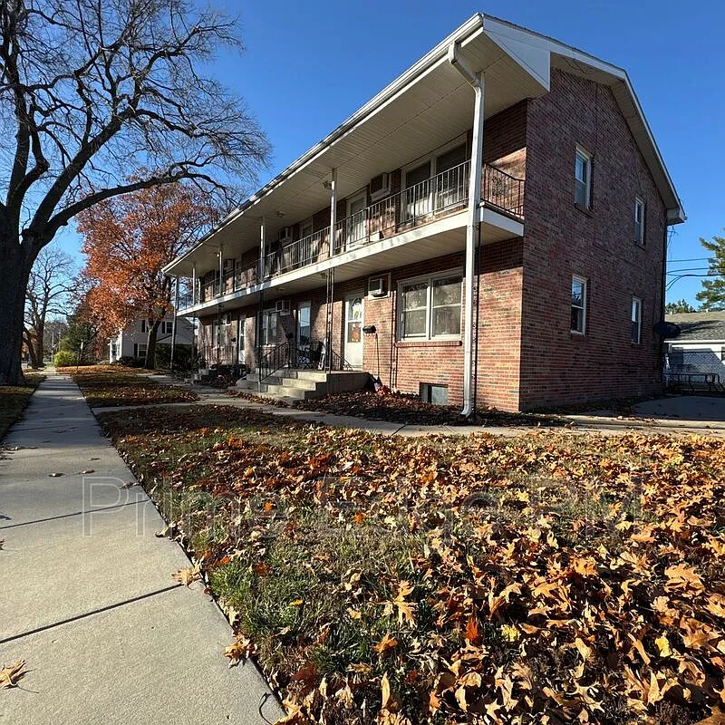 1 bed, 1.0 bath, $775 — Photo 4