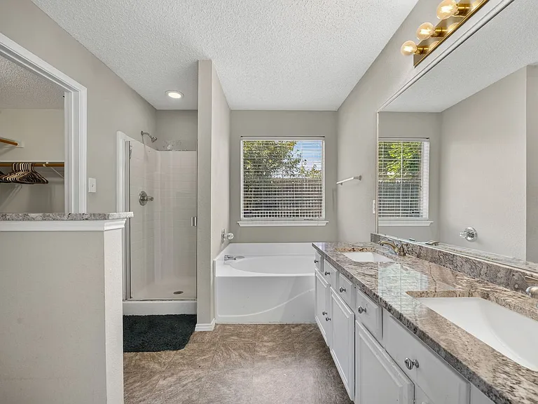 3357 Galaway Bay Dr — Photo 18