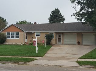 617 Cedar St, Hartford, WI 53027