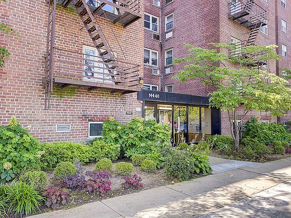 5th image of 144-60 Gravett Rd #4J