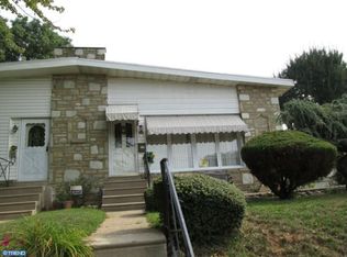 3911 Patrician Dr, Philadelphia, PA 19154