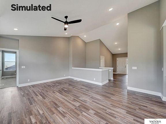 2nd image of 827 N 106th St