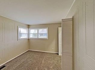 2606 Fremont St, Rolling Meadows, IL 60008