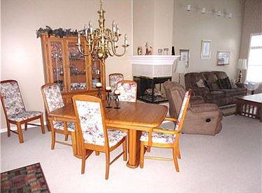 5th image of 23 Pond Ct N