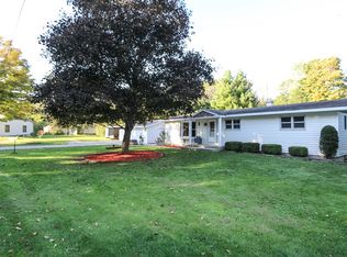 W274 Blackstone Dr, Burlington, WI 53105