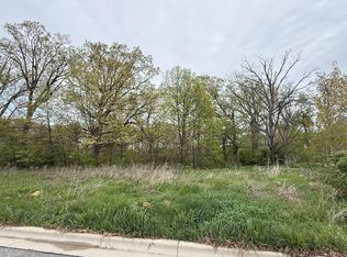 778 Ronny Ct, Crown Point, IN 46307