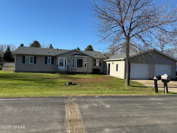678 Wilson Ave, Minto, ND 58261