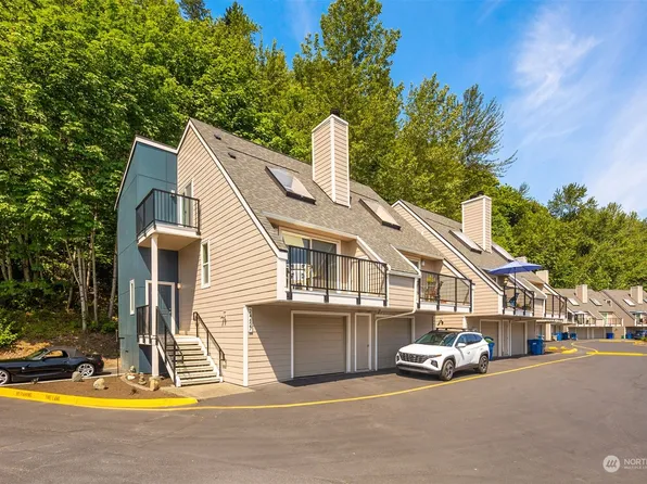 24627 45th Place S, Kent, WA 98032
