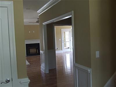 2nd image of 3913 MEETING PLACE Lane