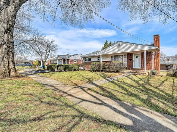 3107 Oliver Rd NE, Roanoke, VA 24012